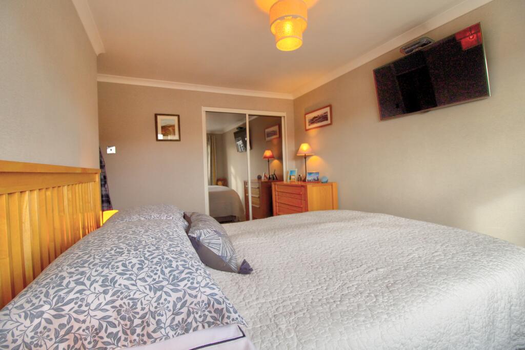 IMG_2123_4_5_Interior 4