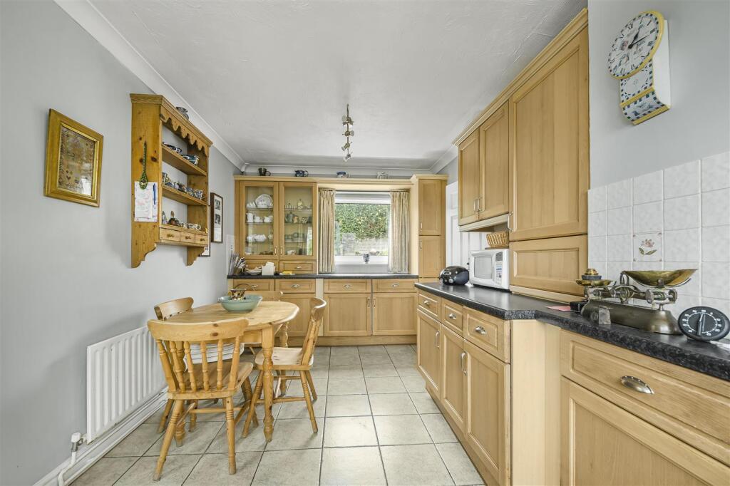 Kitchen/Breakfast Room