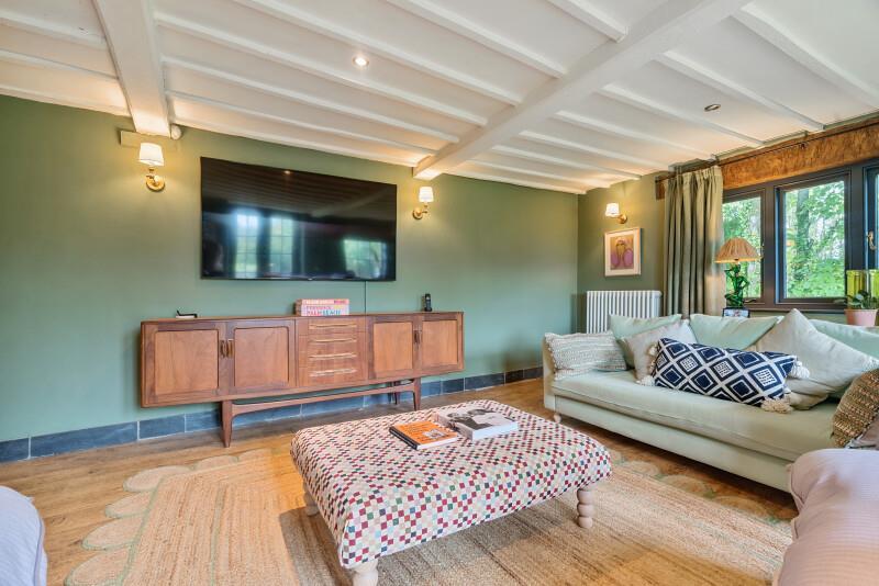 664715fd4f2e2-t-1124377 (14).jpg