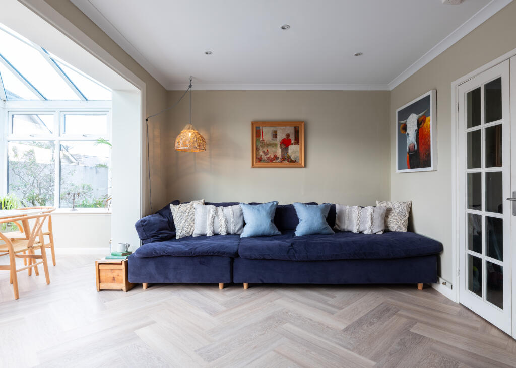 6797b9ec46e45_Hughenden-36