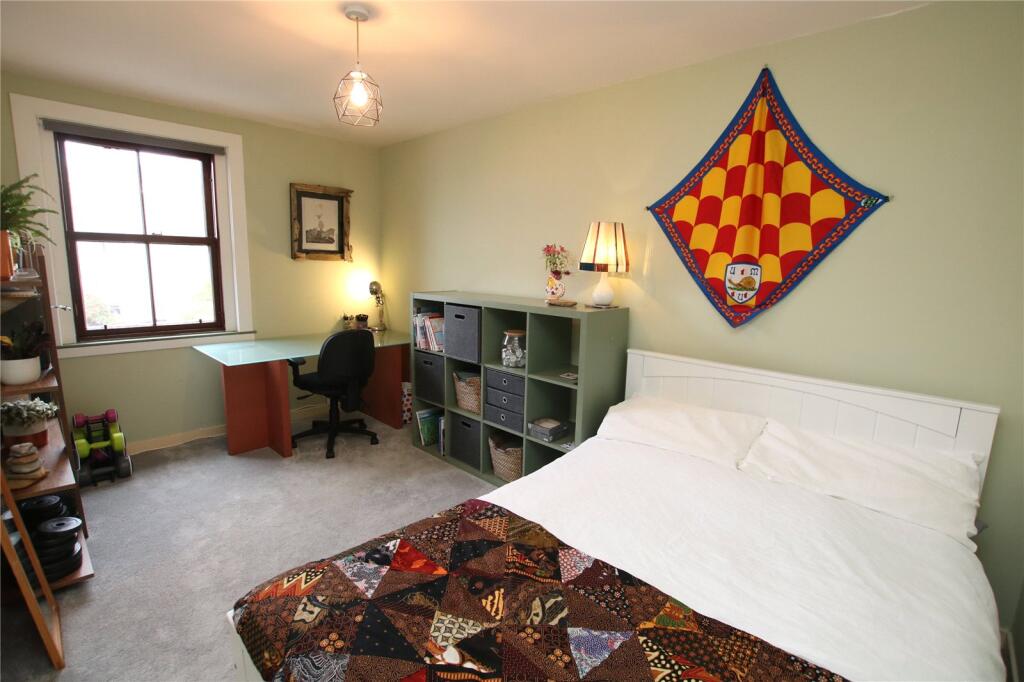 Bed 2 (1)