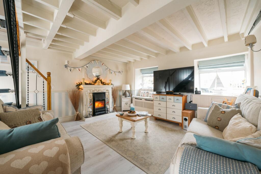 `sitting Room