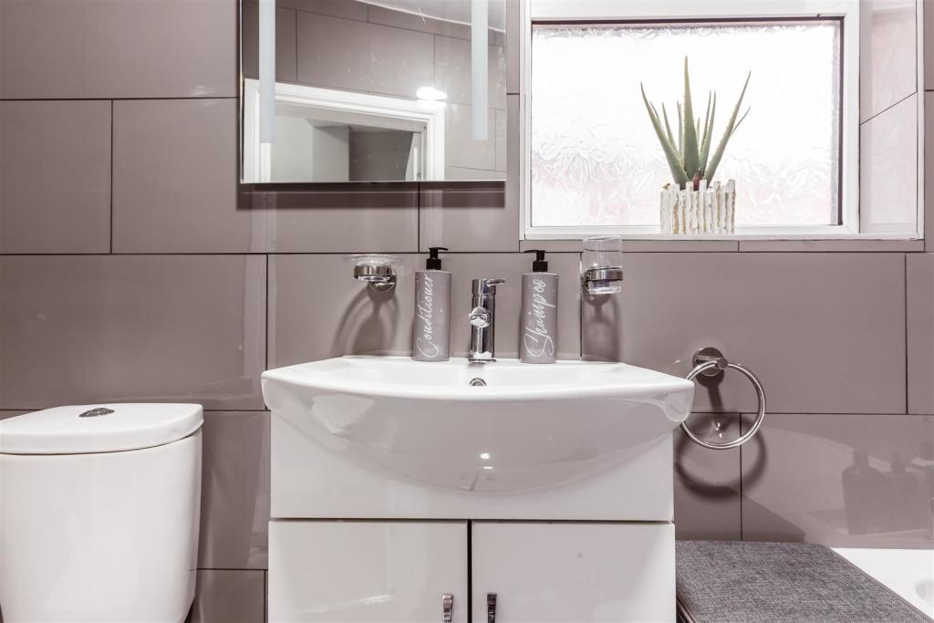 123_Sydney Road_18.jpg