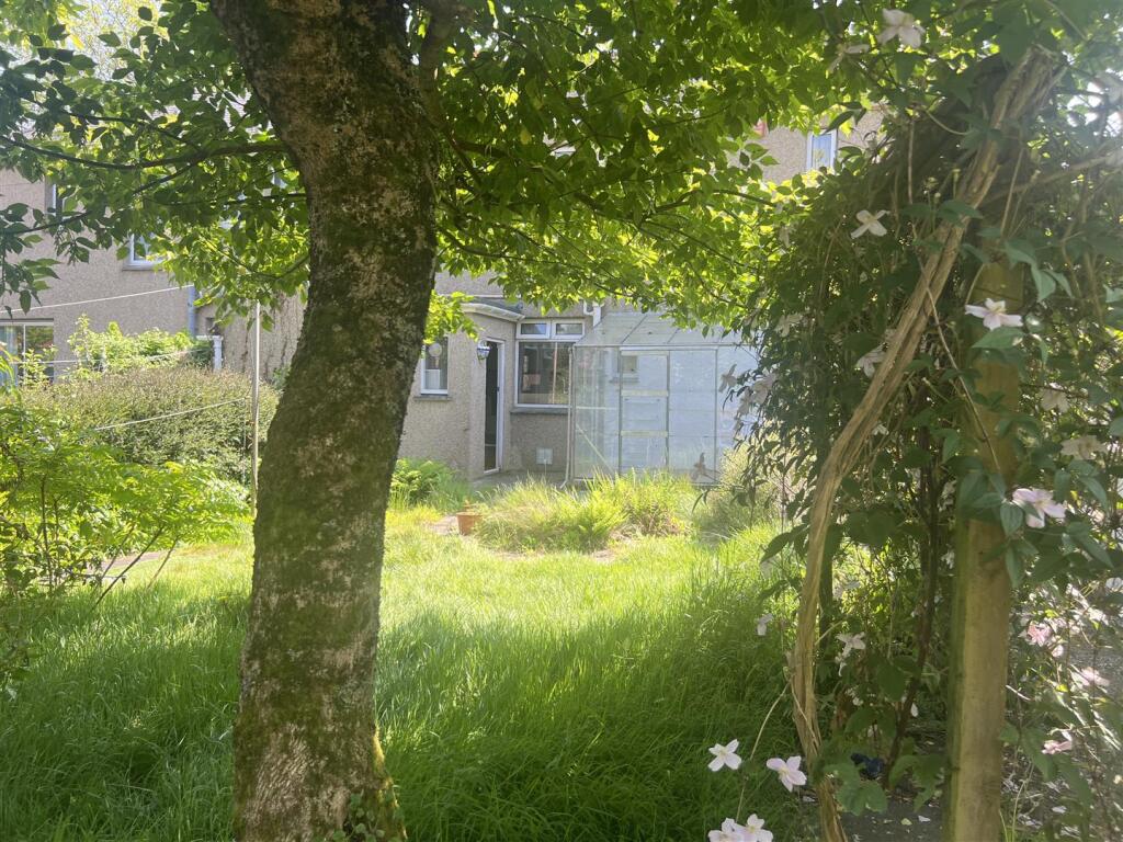 Gardens &amp; Garage