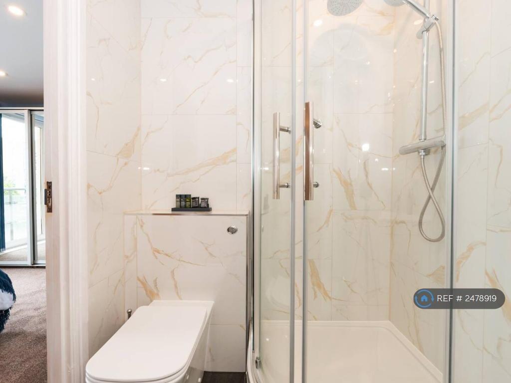 Ensuite Shower