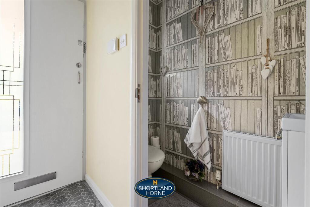 25 Brookside Avenue, Stretton WM (29 of 54).jpg