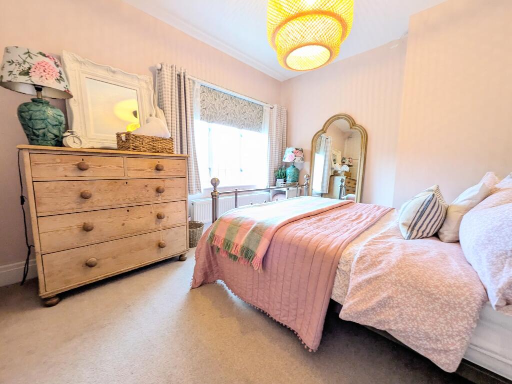 PXL_20250212_133545002~2