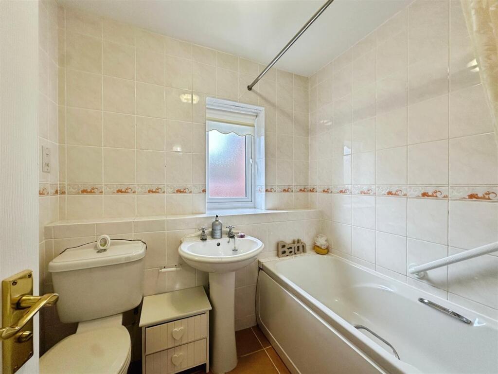 a9fc4b04--4D94-9F71-21FAF232CFEA-29618-0000290CA7D