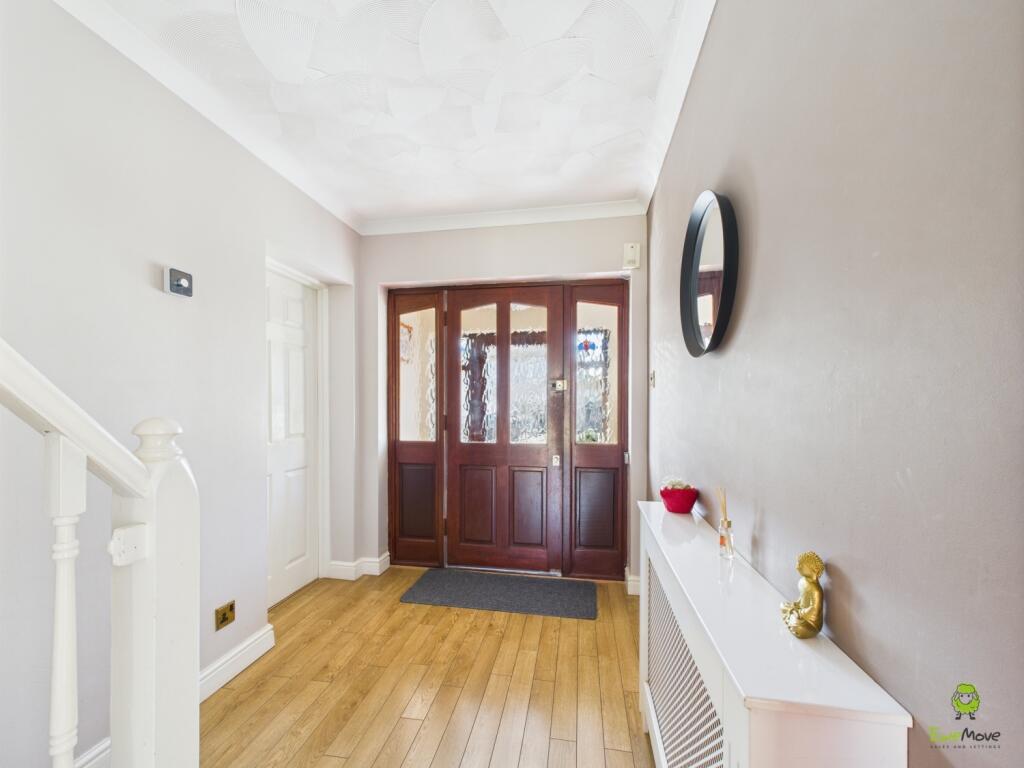 CAM02615G0-PR0087-STILL027