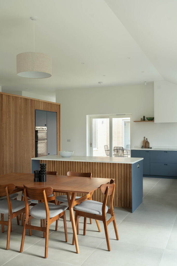 241089 - H05-THORNBOROUGH-PARK-58.jpg