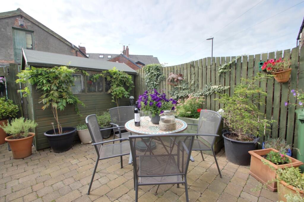 EweMove Harrogate Courtyard