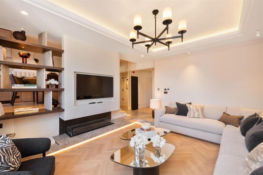 Flat 9, 39 Draycott Place Hi-4.jpg