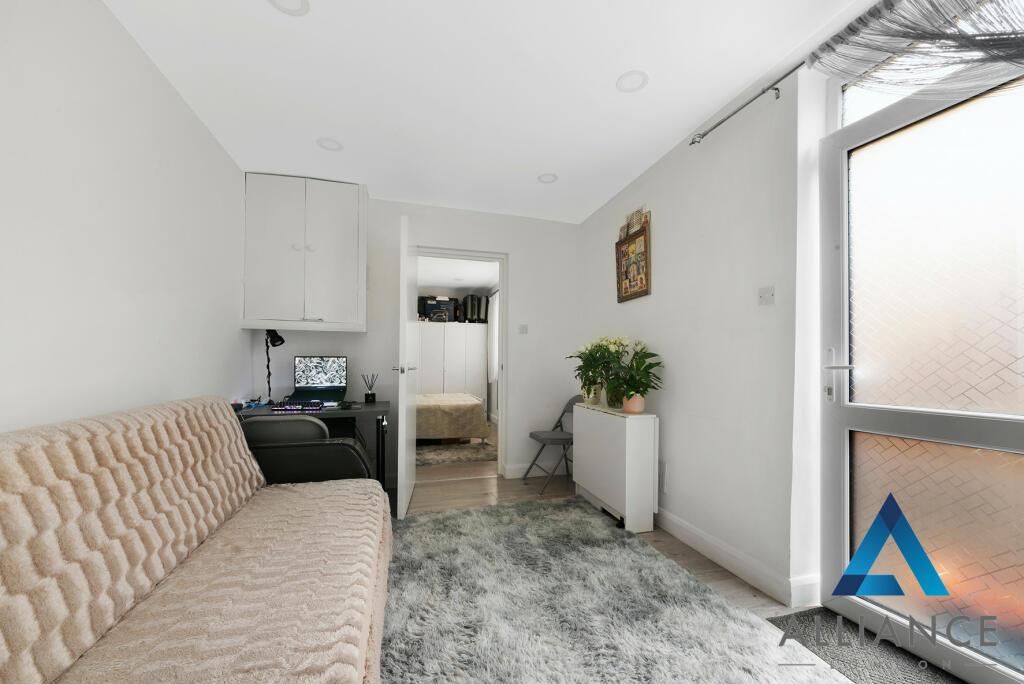 Flat 3