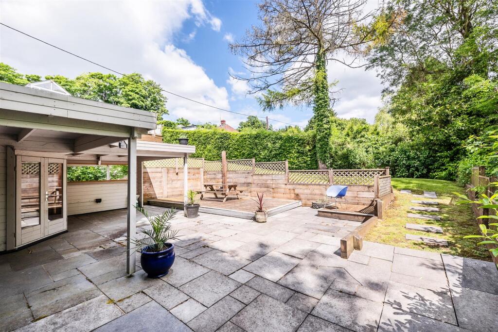 Lower Garden Patio.jpg