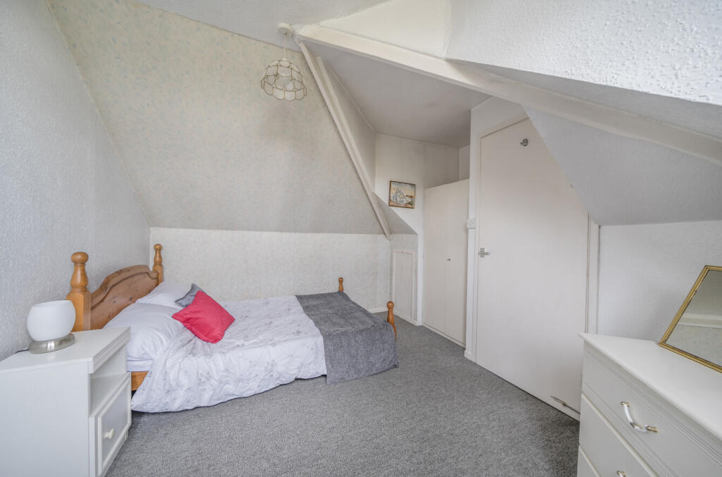 1350976-19-68c820...