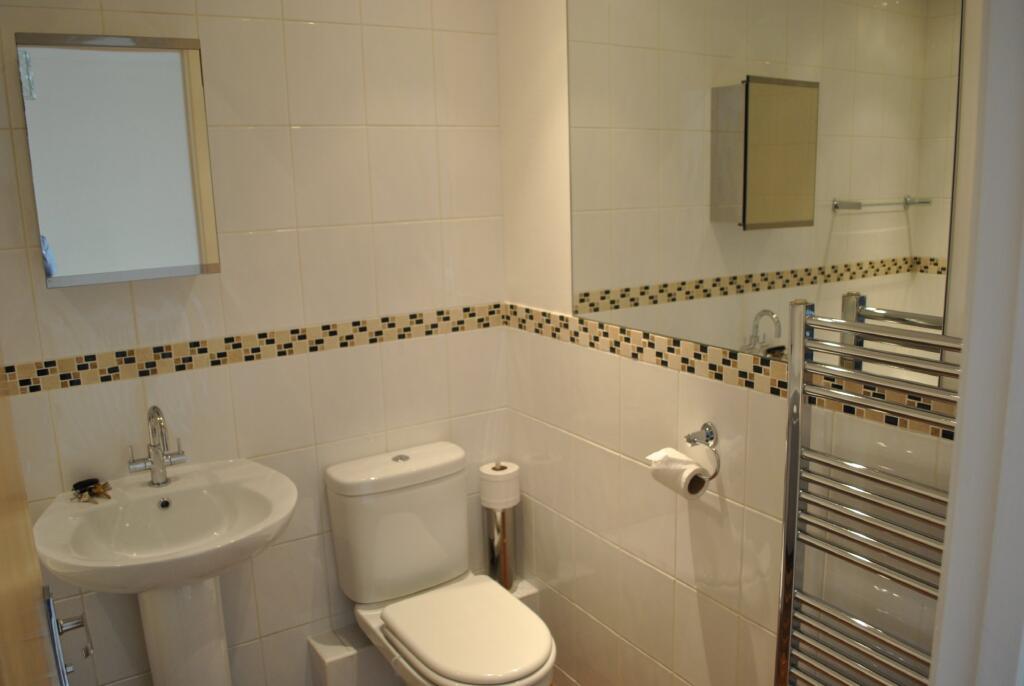 Photo 03