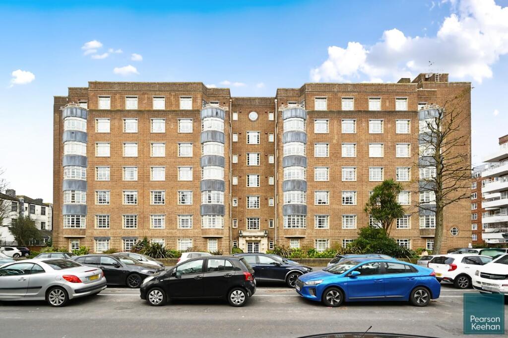 80 Harewood Court BN3 (16).jpg