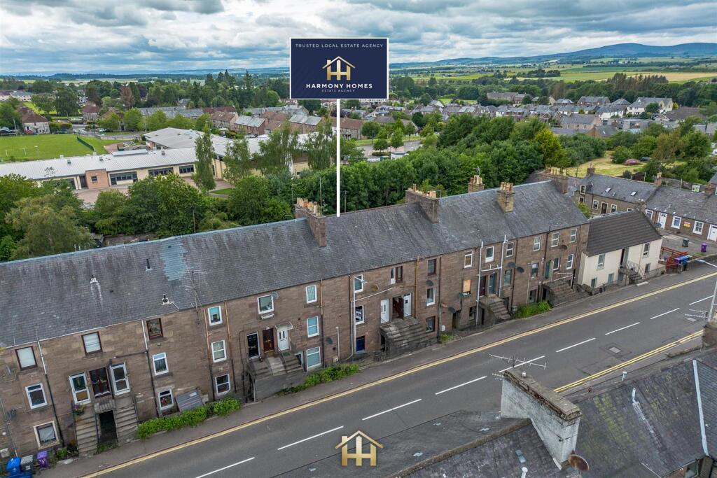 100 DUNDEE LOAN FORFAR DD8 1EB 040725 EDIT (1 of 1
