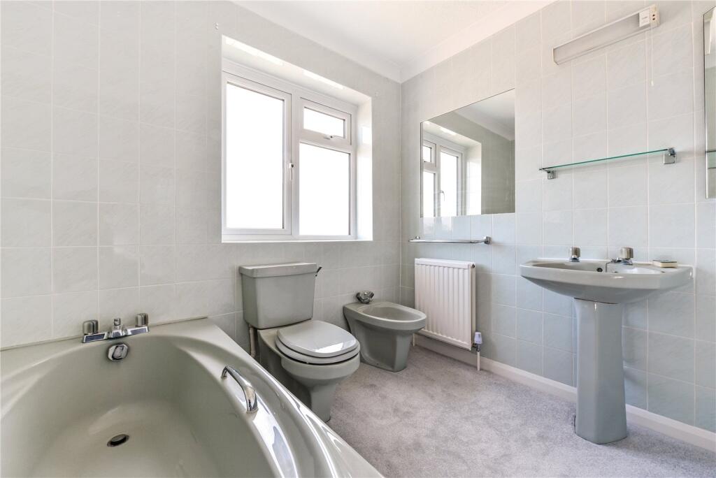 Ensuite