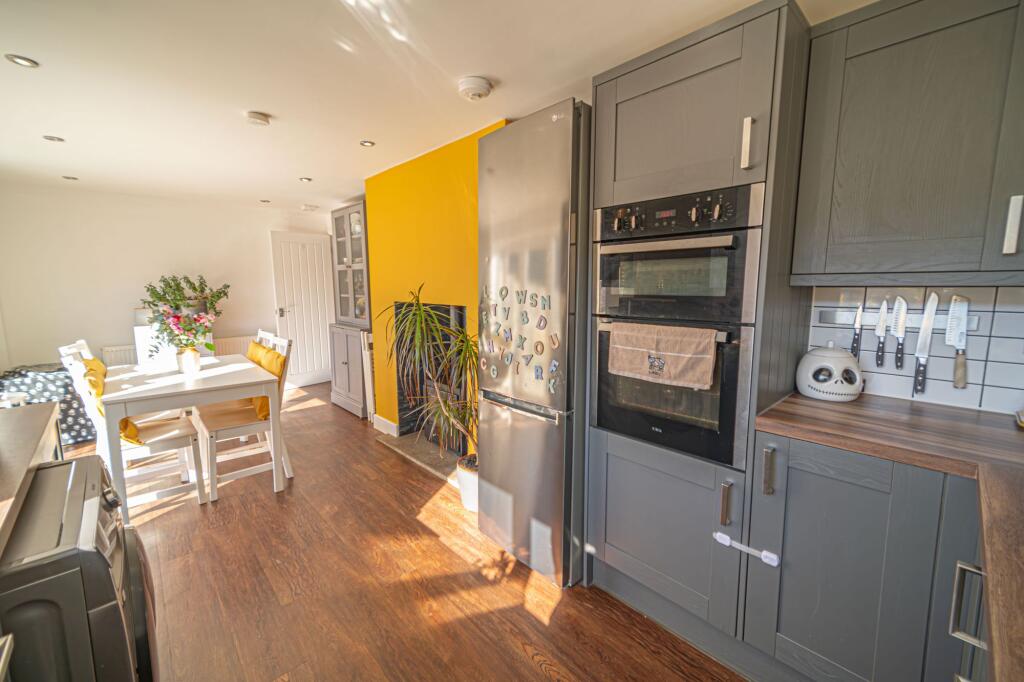 Kitchen/Dinning Room