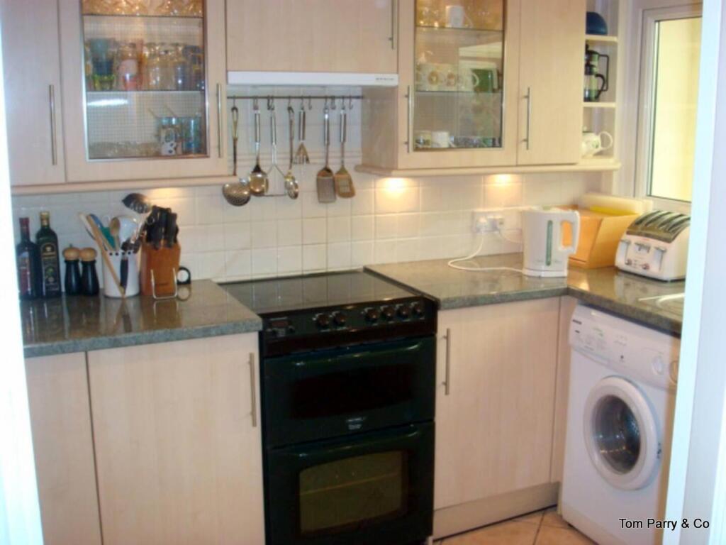 Kitchen.jpg