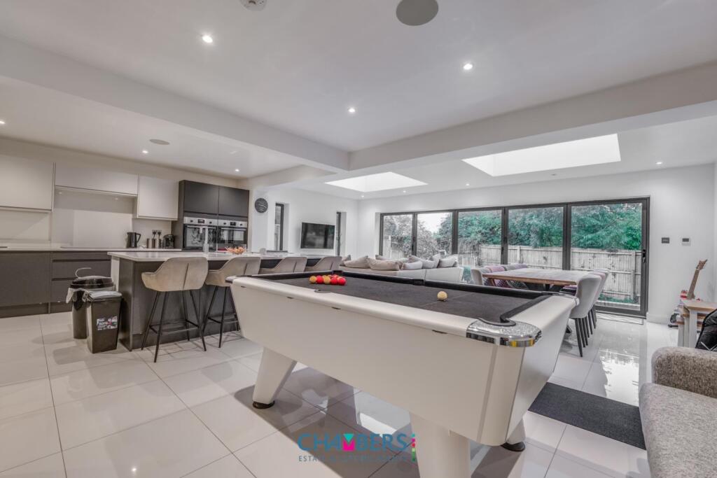 Kitchen/Diner/Family Room