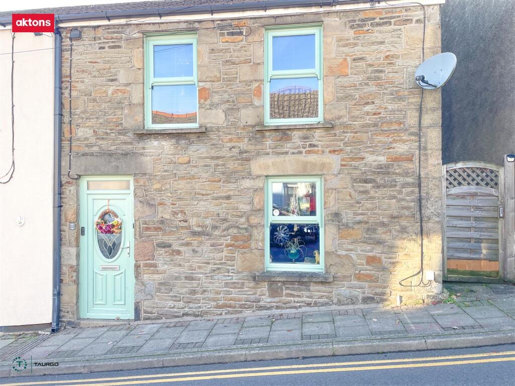 Lewis Street, Machen, Caerphilly