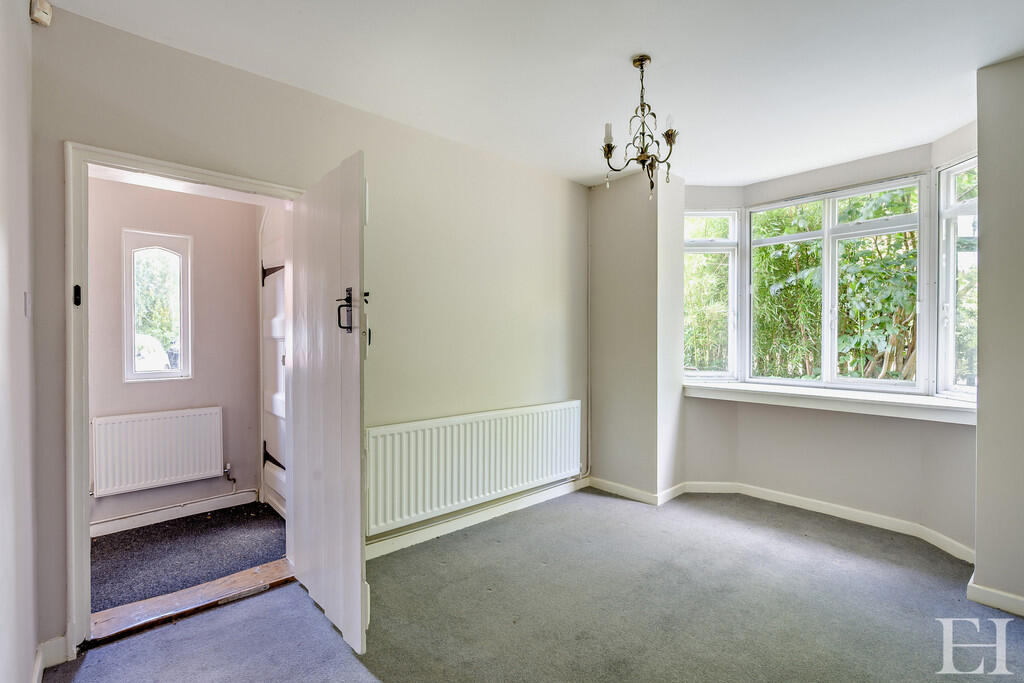 8659306-interiorW...