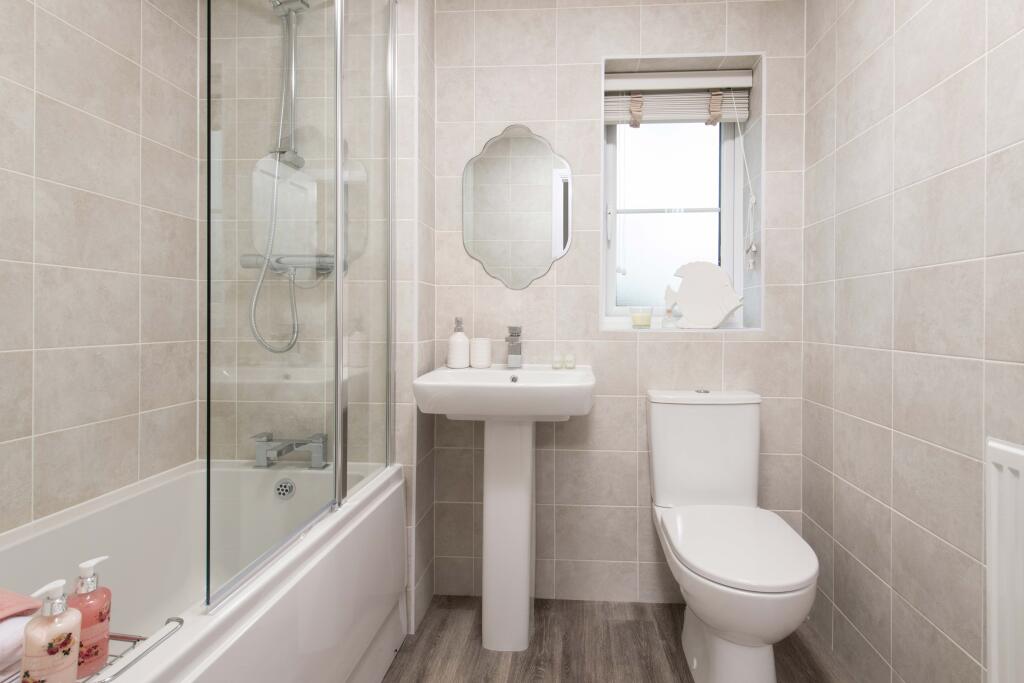 hale bathroom
