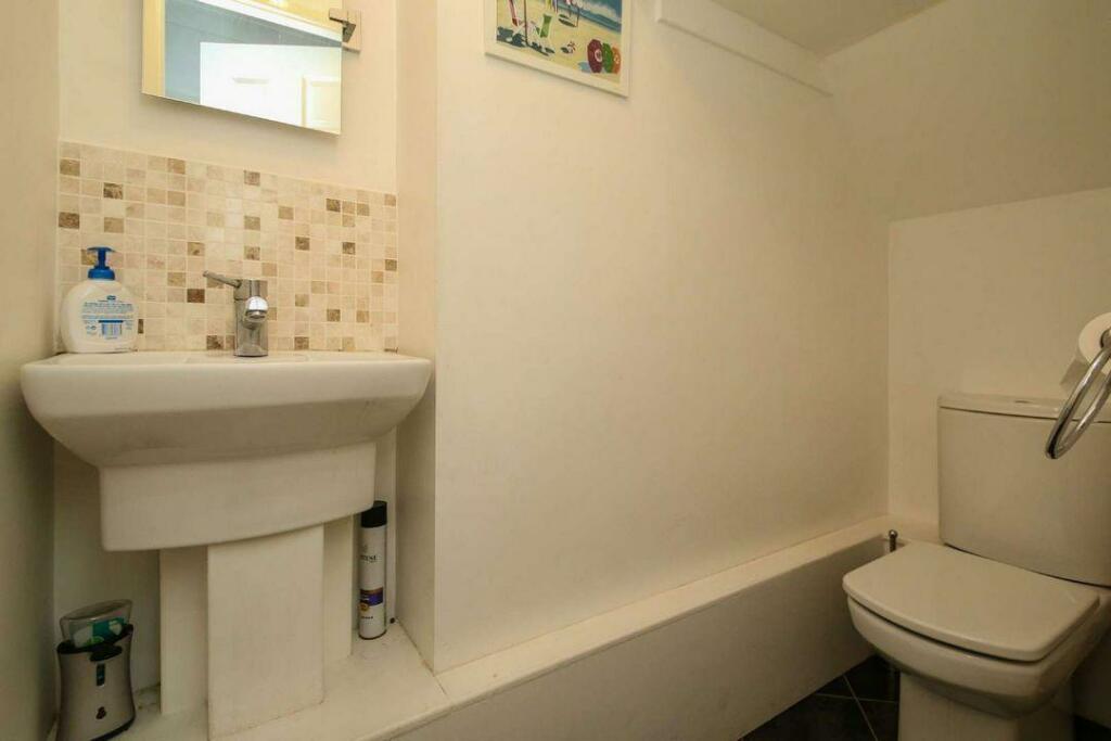 Ground Floor WC