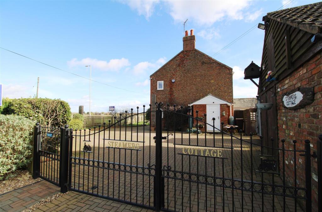 Gated Driveway