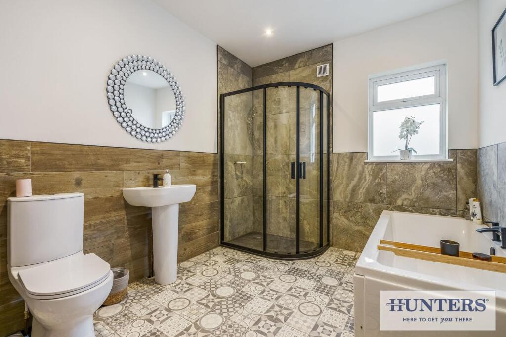 98485_18-Belmont-Grove-Rawdon (21) - Copy_low.jpg