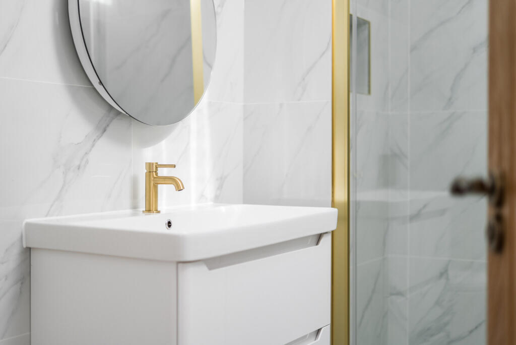 1313458-3-68639dc...