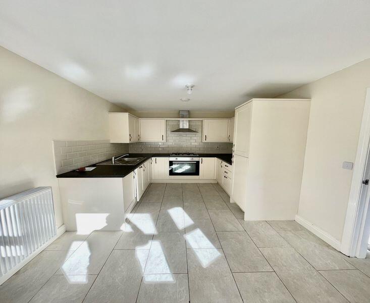 11 Buttercup Drive, Cleckheaton, West Yorkshire, BD19