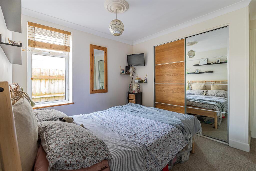 Claude Road 104, 1-4.jpg