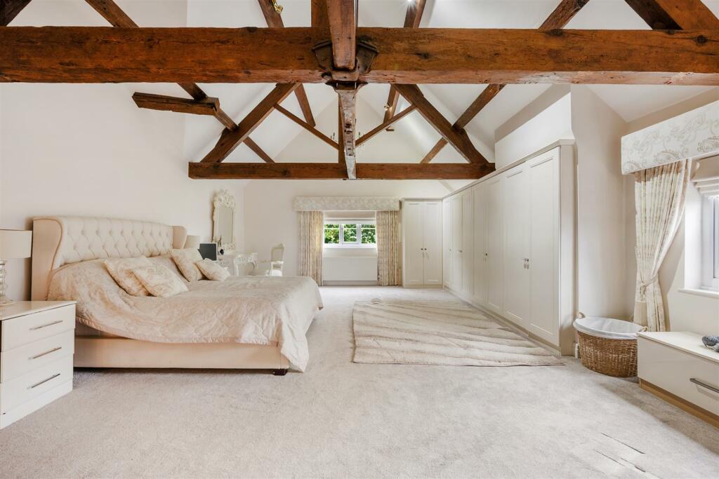 House - Principal Bedroom