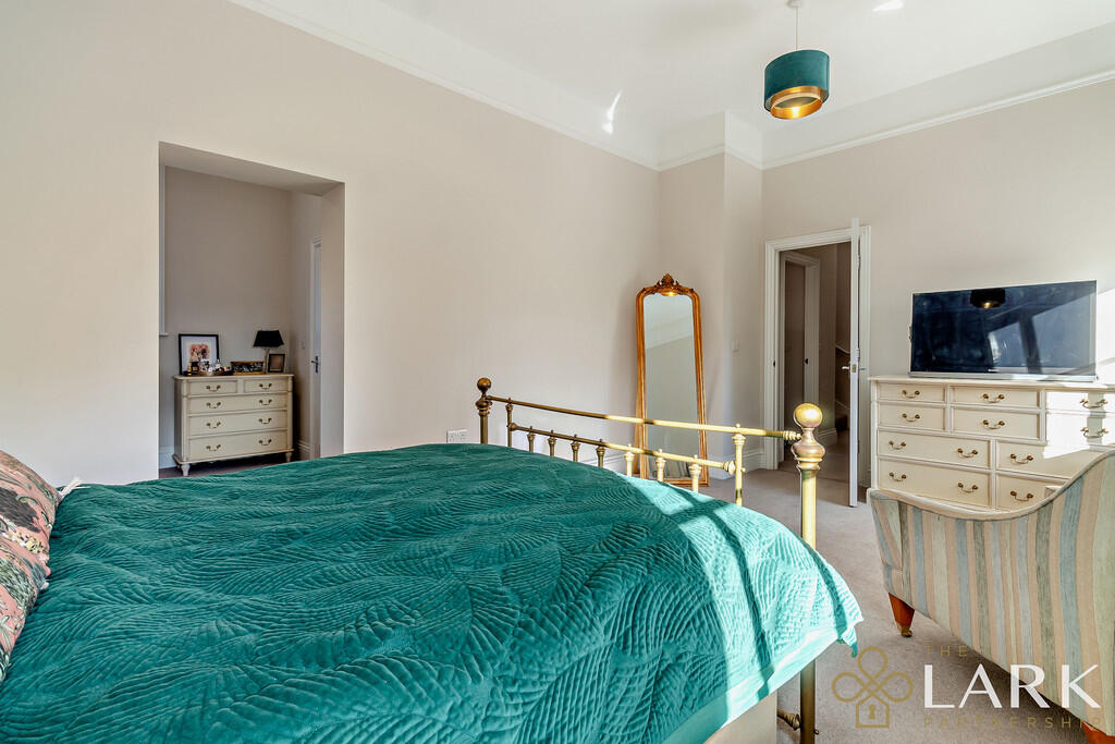 8664270-interiorW...