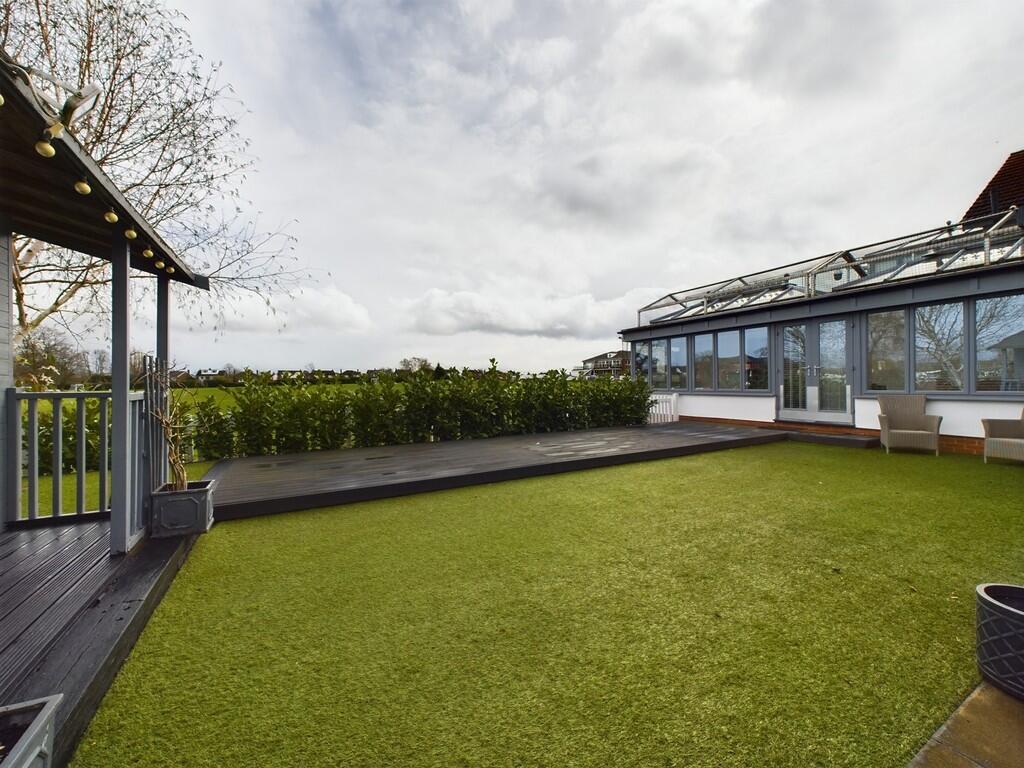 CAM02854G0-PR0124...