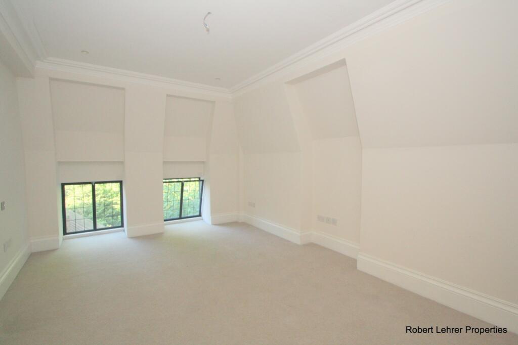 Courtyard House, The Ridgeway, Mill Hill, NW7