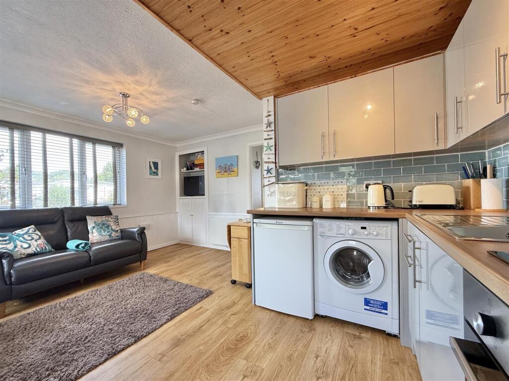 Kitchen Living Space.jpg