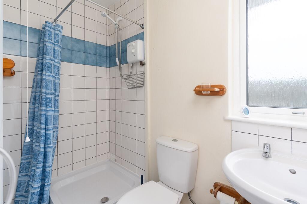 annexe shower