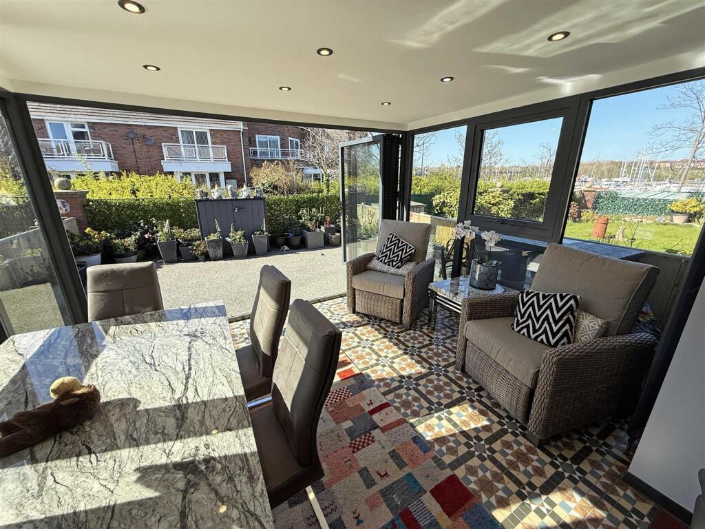 SunRoom.jpg