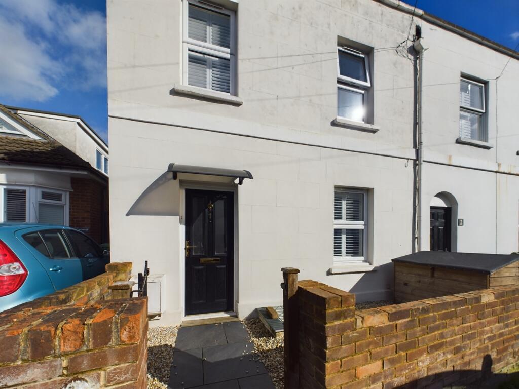 CAM01740G0-PR0343-STILL020