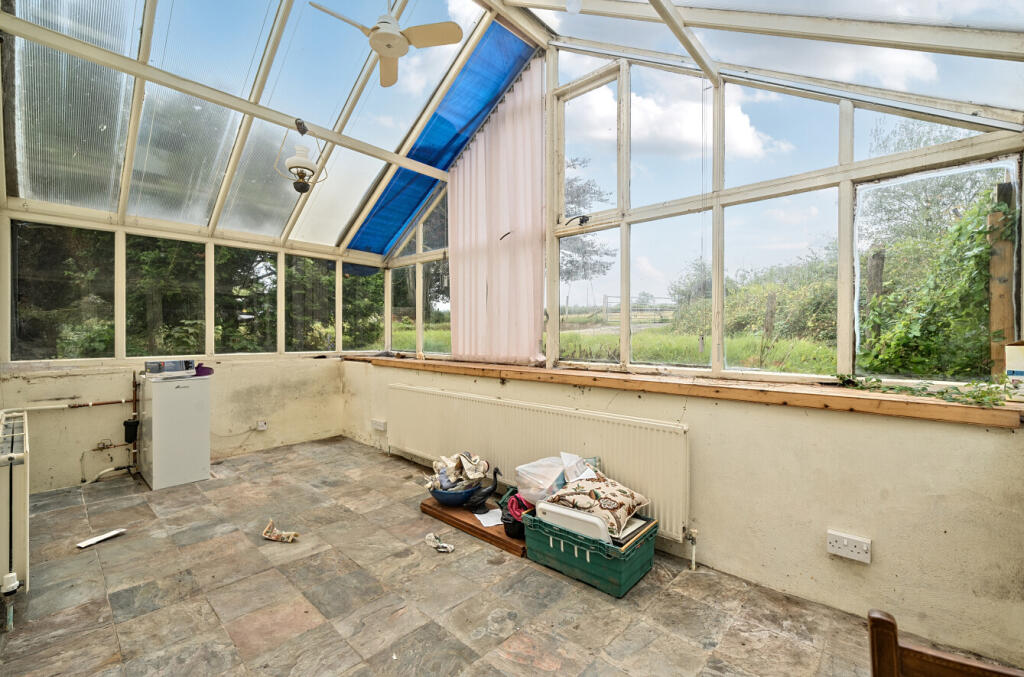 1347054-1-68b6d39...