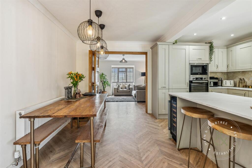 Cae Pant, Caerphilly, Hern Crabtree (27).jpg