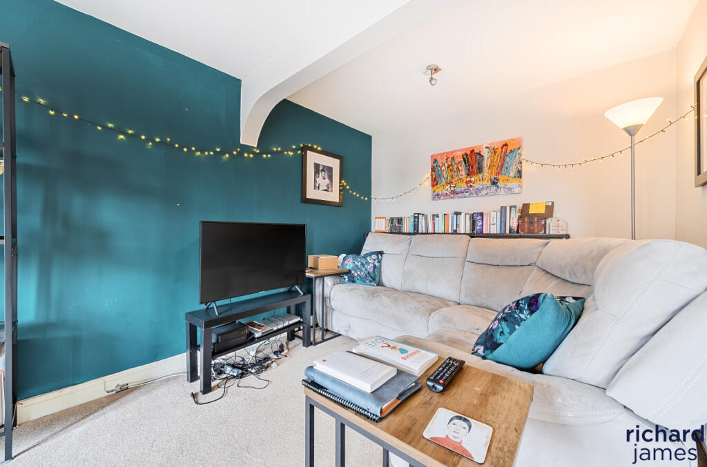 73fc0aa90a44445eb16a2c5bebedf001