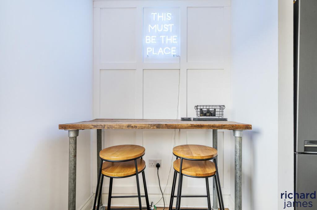 72cca52a5d0a450d8d40ea372522a884