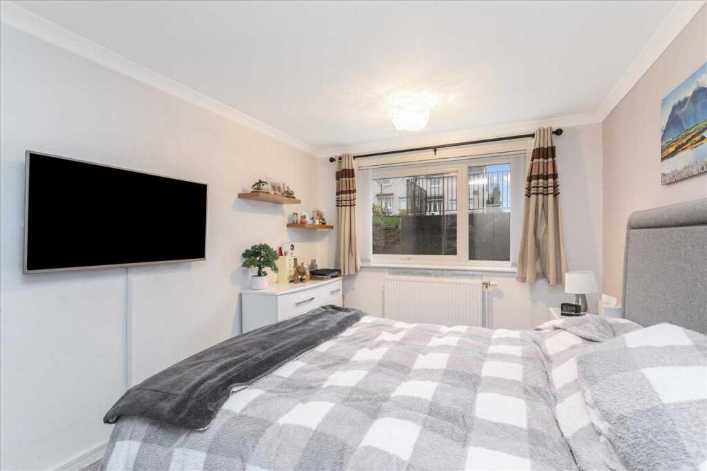 Bedroom (3)