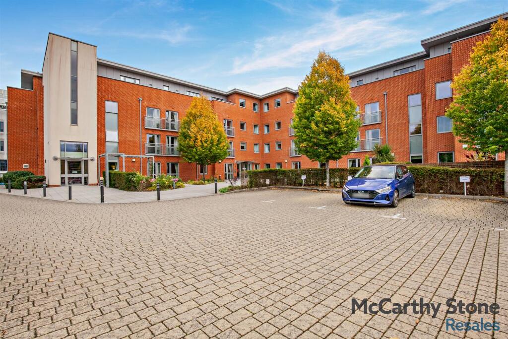 8666943-exterior11-800.jpg