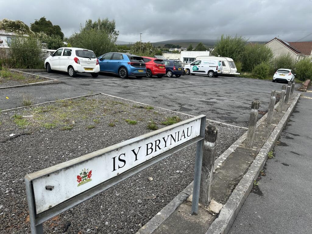 Car Park, Gwilym Road, Cwmllynfell, Swansea.